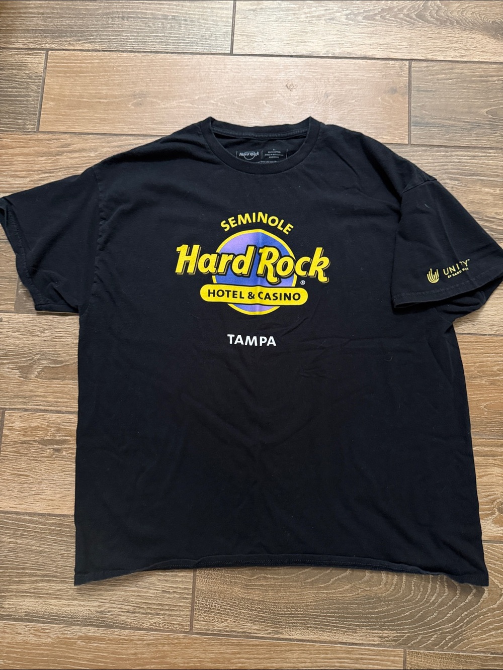 Seminole Hard Rock Hotel & Casino Tampa T-Shirt - XL